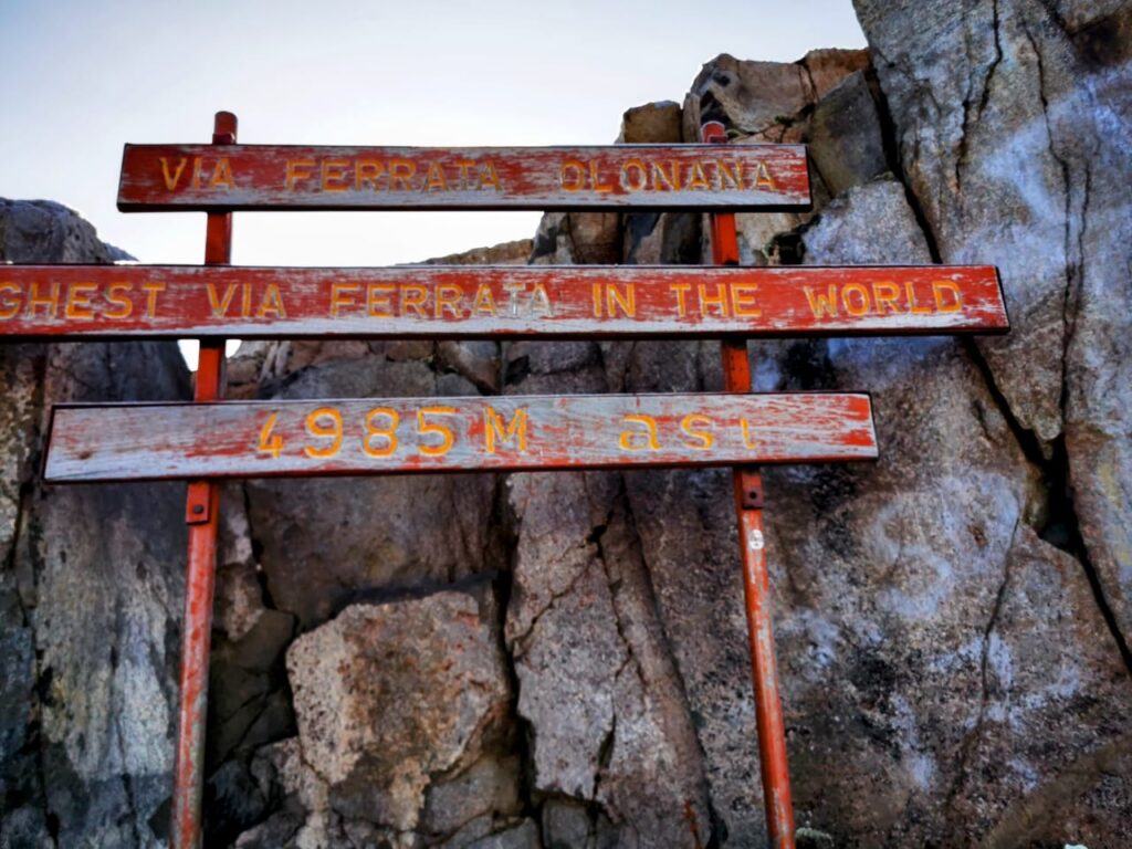 Point Lenana Mount Kenya trekking 5 days