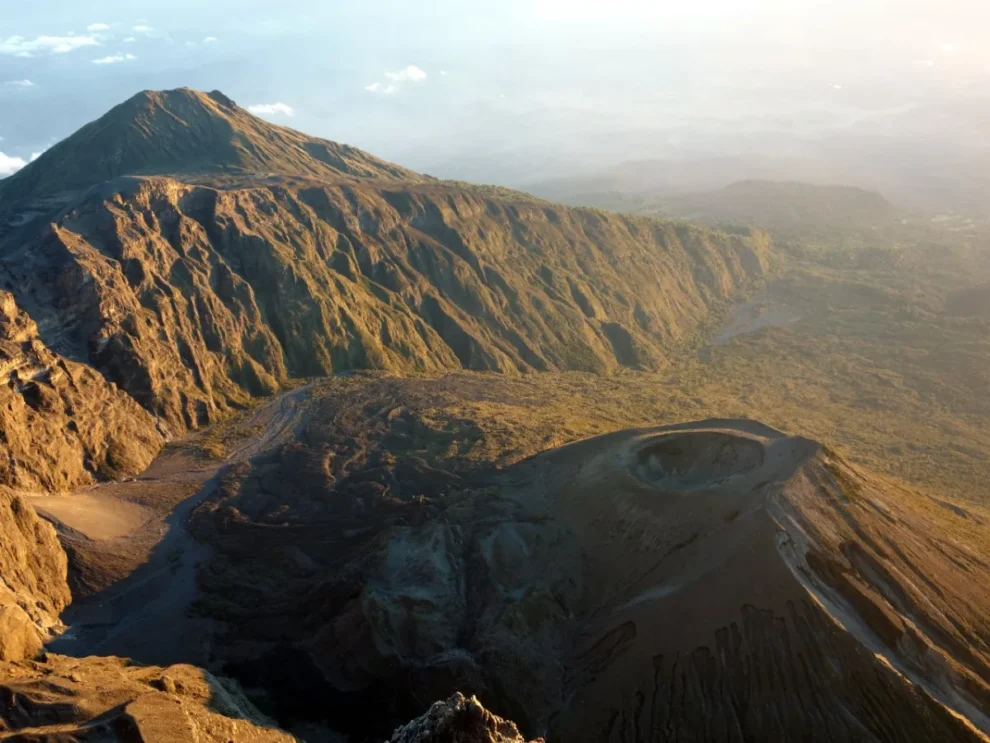4 Days Mt Meru Climbing Mountains in East Africa